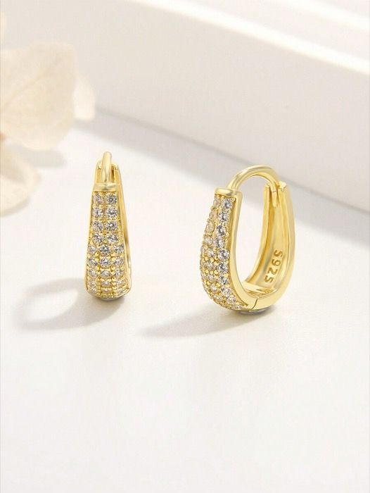 ジュエリー レディース イヤーアクセサリー 女性用デリケートで軽量な簡素かつ光沢のあるクラシックなファッション925シルバーアートフィシャルジルコニアピアス1ペア、デート、パーティー、デイリーウェアに適し、魅力を反｜詳細画像