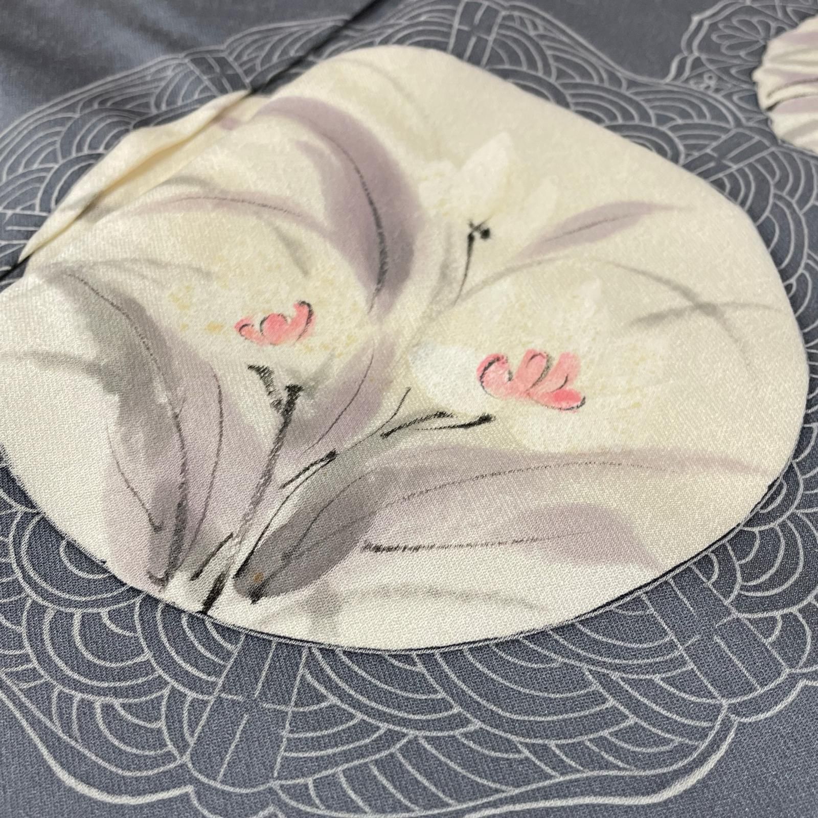 付下げ 上品な花模様の染め 着物 正絹 一つ紋 X-1566