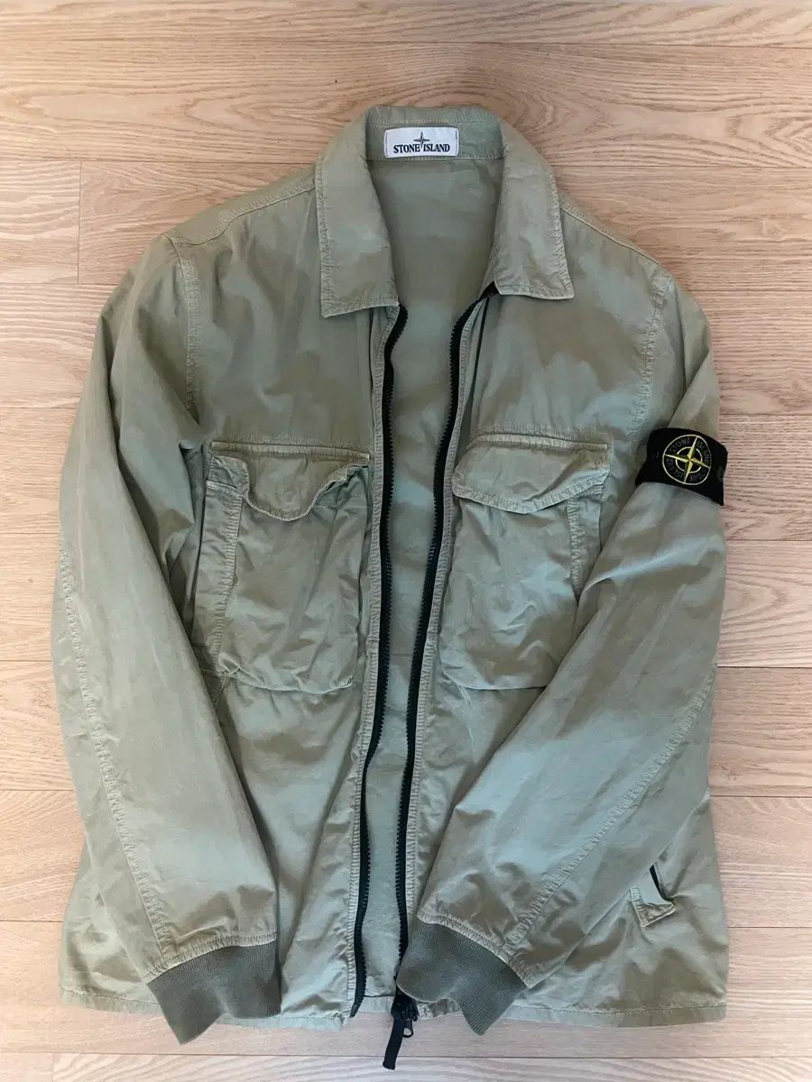 STONE ISLAND オーバーサイズシャツ