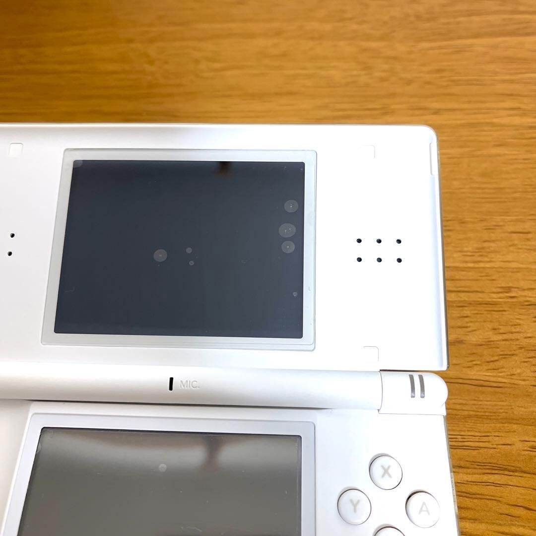 テレビゲーム Nintendo DS lite 本体 ホワイト アダプター タッチペン付き