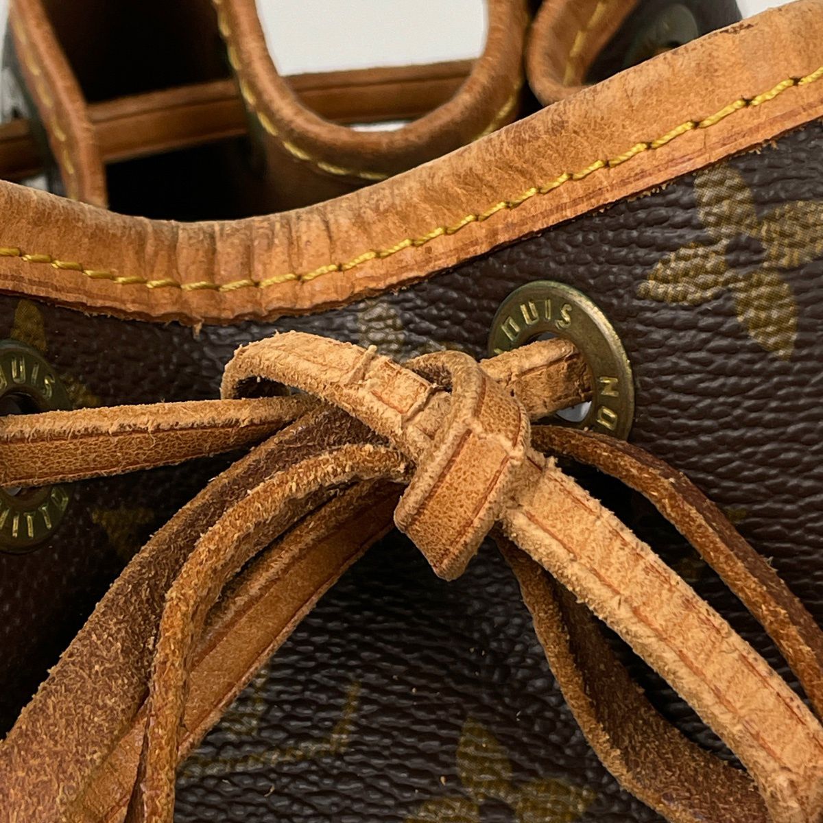 ルイ・ヴィトン プチノエ  M42226 モノグラム レディースショルダーバッグ
 ブラウン【中古】 LOUIS VUITTON】ルイヴィトン『モノグラム プチ ノエ』M42226