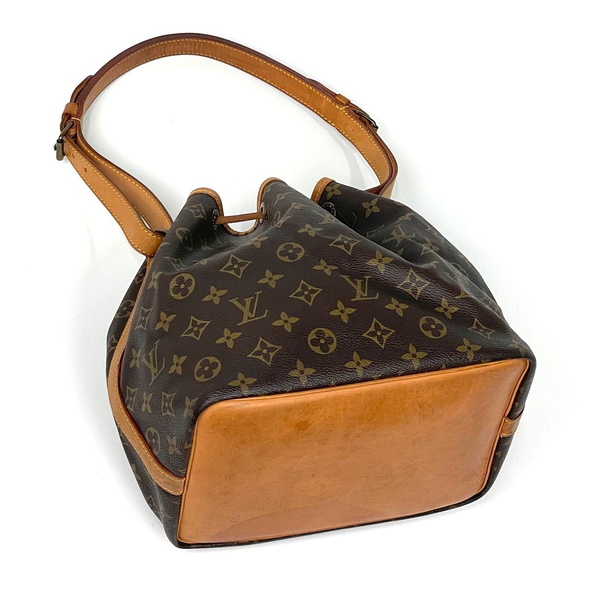 ルイ・ヴィトン Louis Vuitton プチ ノエ ワンショルダー 肩掛け 巾着