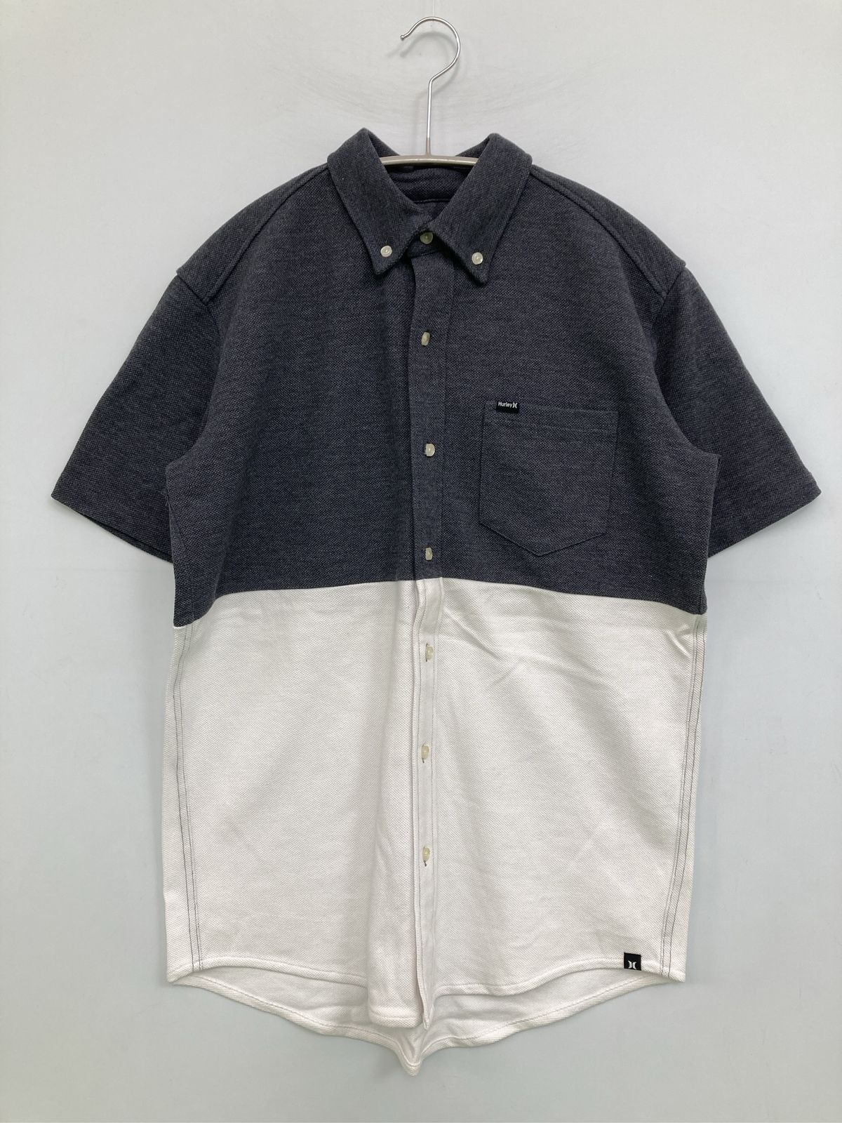 Hurley ハーレー シャツ/ブラウス S ブラック コットン 無地 ワンポイント ミドル丈 半袖 ボタンダウン