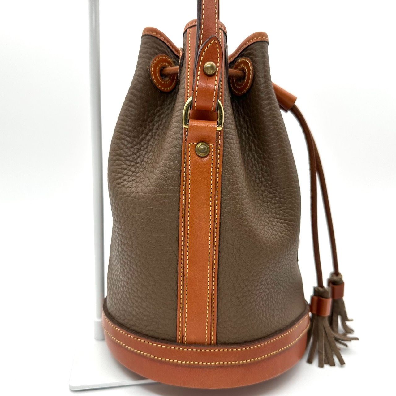 B5417】 DOONEY&BOURKE ドゥーニー＆バーク ショルダーバッグ レザー 