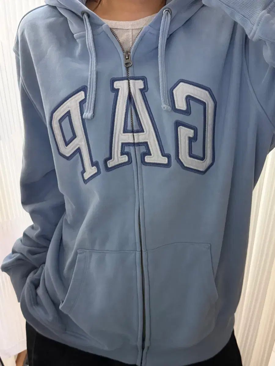 ギャップ スカイブルー フードジップアップ XL
