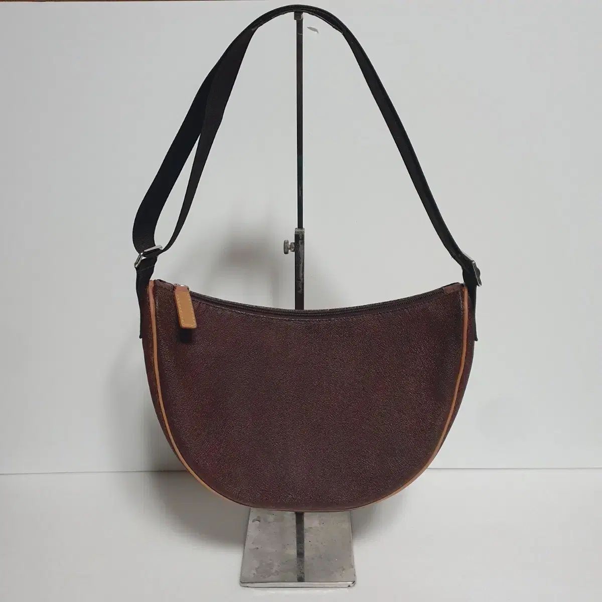 正規品 ㅡエトロ ㅡクロスバック 10,909円