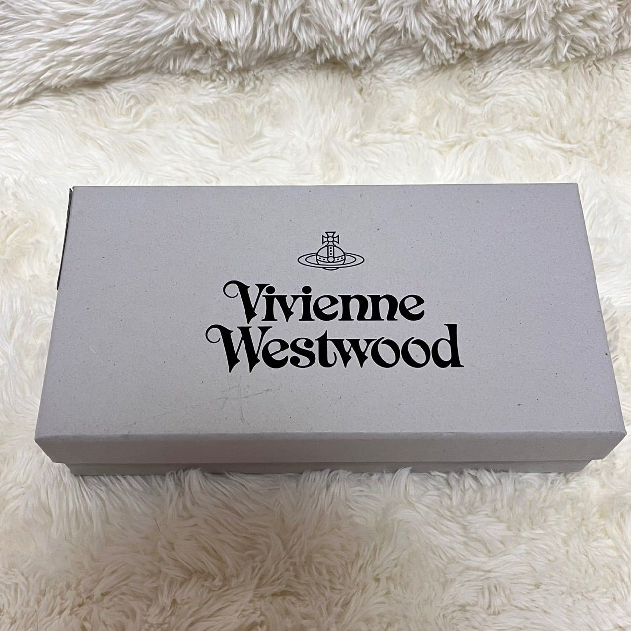 極美品】ヴィヴィアンウエストウッド 長財布 サフィアーノレザー 