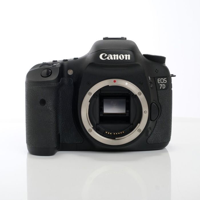 【中古】(キヤノン) Canon EOS 7D ボデイ