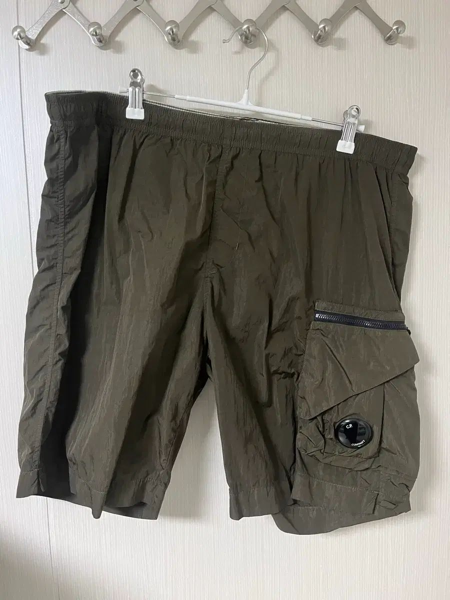 C.P. COMPANY シーピーカンパニー ナイロン ズボン サイズ 50