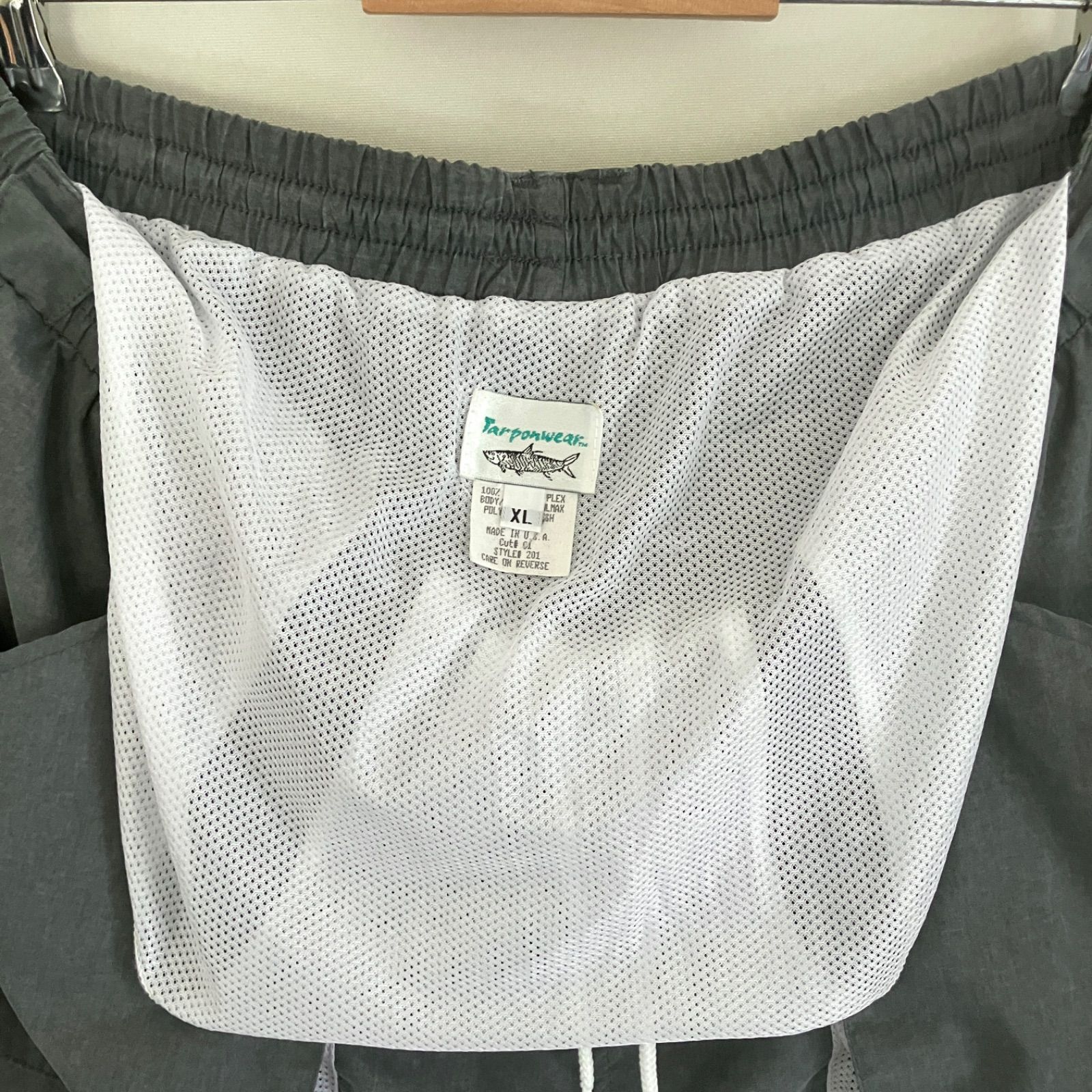 90s初期USA製 Tarponwear★USAメンズXL★フィッシングショーツ★魚刺繍★極美品 ゴム劣化無★ナイロン クールマックス★ZJジップ★セージグリーン★ターポンウェア　　　#2605M038