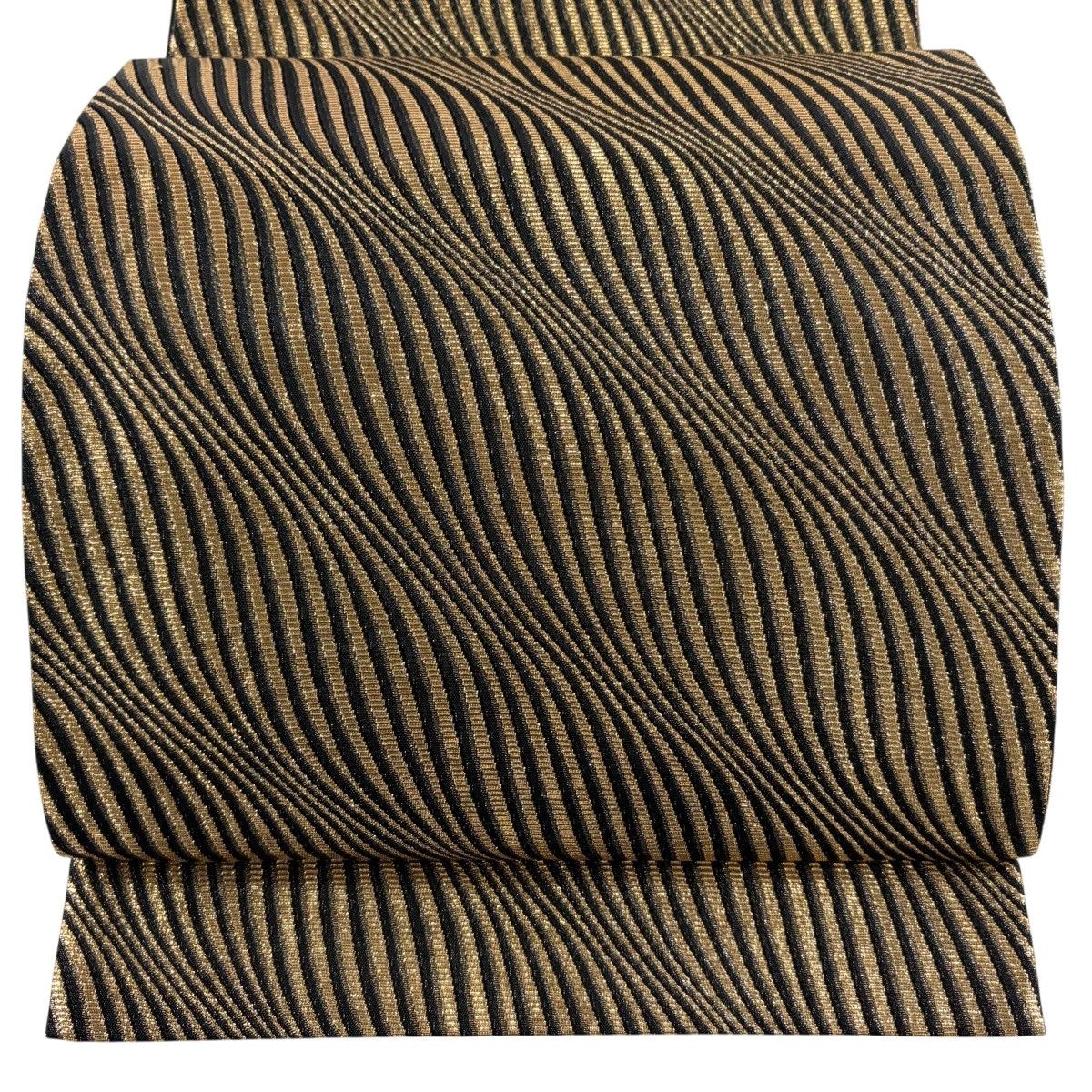 【美品】 袋帯 秀品 よろけ縞 箔 金色 全通 正絹 【中古】