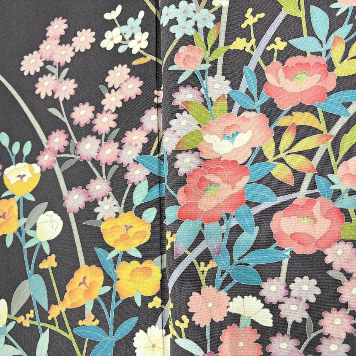 訪問着 身丈153cm 裄丈63.5cm S 袷 落款 草花 灰紫 正絹 秀品 【中古