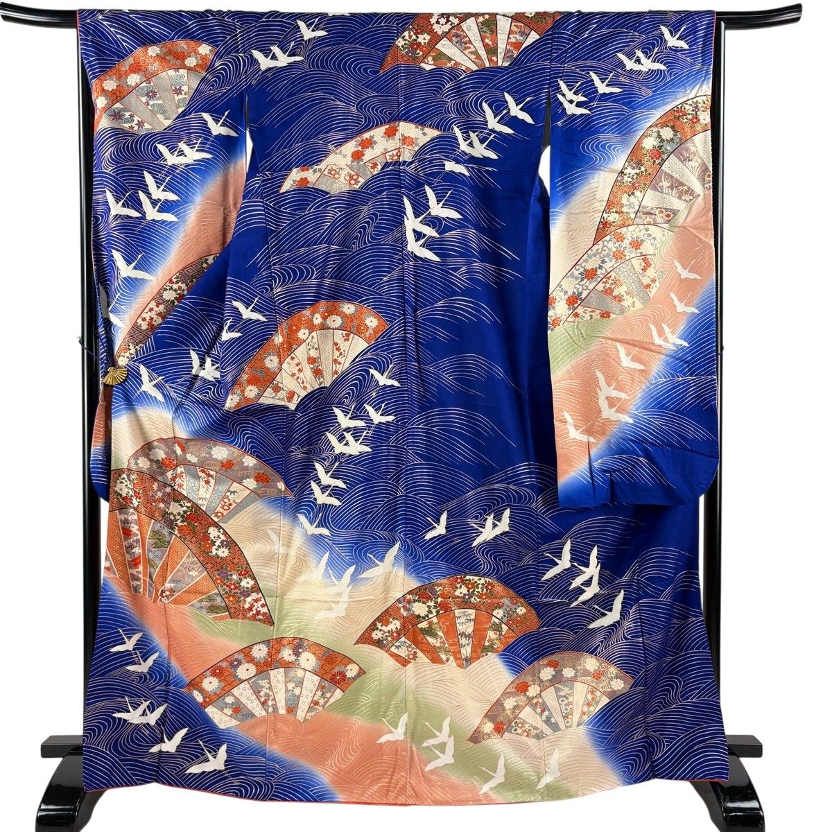 振袖 身丈169cm 裄丈66cm M 袷 片輪車 草花 金彩 ぼかし 青 正絹 秀品 【中古】
