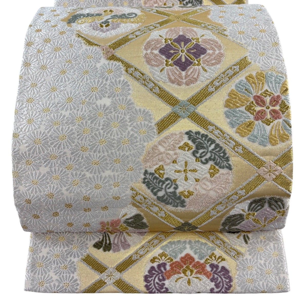 【美品】 袋帯 逸品 草木染 菊流水天井文 唐織 箔 クリーム 六通 正絹 【中古】