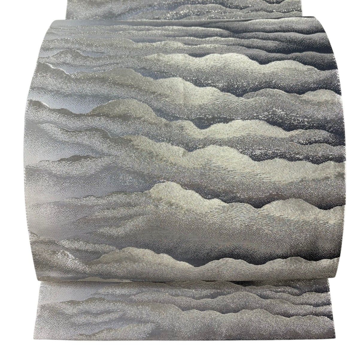 袋帯 逸品 横山大観 落款 朝陽霊峰 瑞雲 プラチナ箔 銀糸 灰色 六通 正絹 【中古】