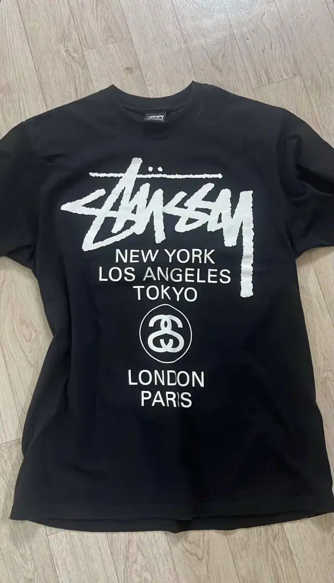 STU SaTurday of Us Tシャツ ブラック