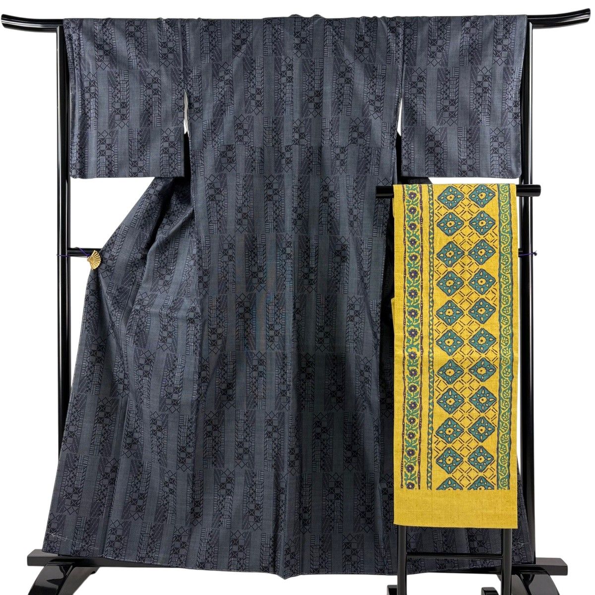 【美品】 大島紬 身丈160.5cm 裄丈65cm M 袷 名古屋帯セット 証紙 幾何学 紺色 正絹 秀品 【中古】