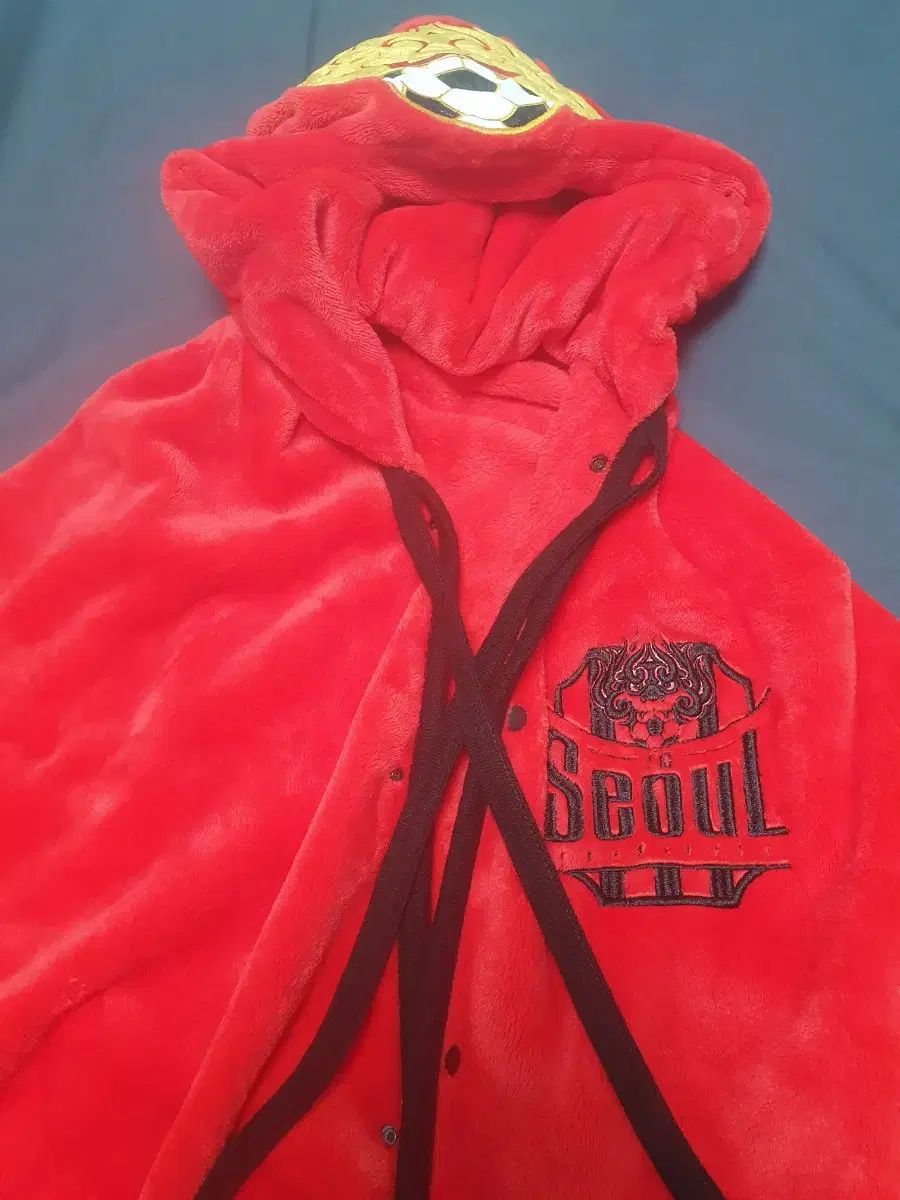 SEOUL ソウルFC WHO フード ケープ ブランケット レッド