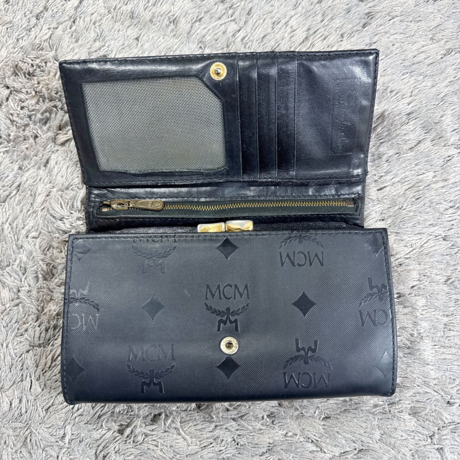 MCM エムシーエム ヴィセトス柄 長財布 がま口 ブラック - メルカリ