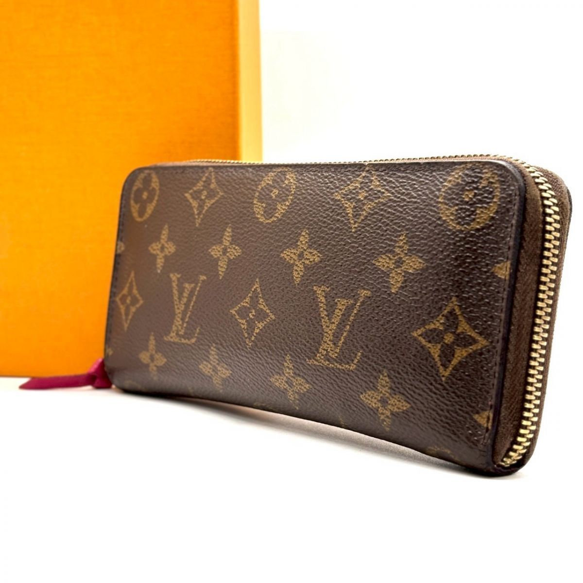 キ*＊様 ルイヴィトン　長財布 モノグラム ジッピーウォレット クレマンス 8カ 内側に秘めた華】 LOUIS VUITTON モノグラム ジッピーウォレット