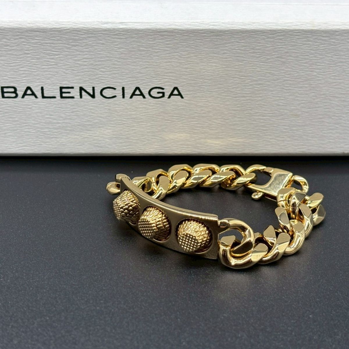 無骨な輝きが走る】 BALENCIAGA チェーンブレスレット ジャイアント 