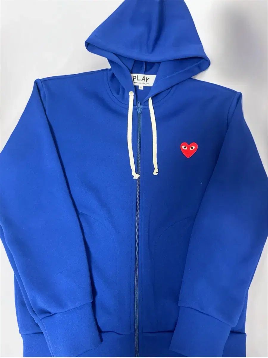 COMME des GARCONS フードジップアップ
