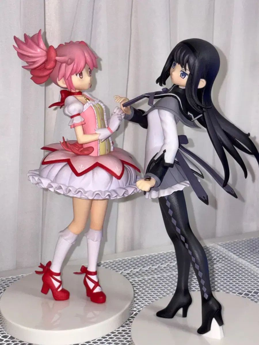 魔法少女まどか☆マギカ ほむら まどか sqフィギュア