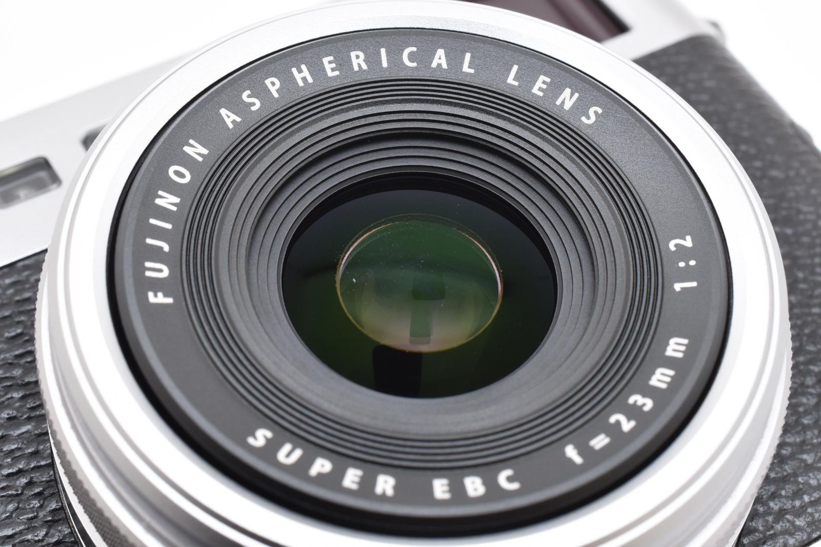■8500ショット■ FUJIFILM X100F シルバー ■極上品■ 富士フイルム デジタルカメラ X100F