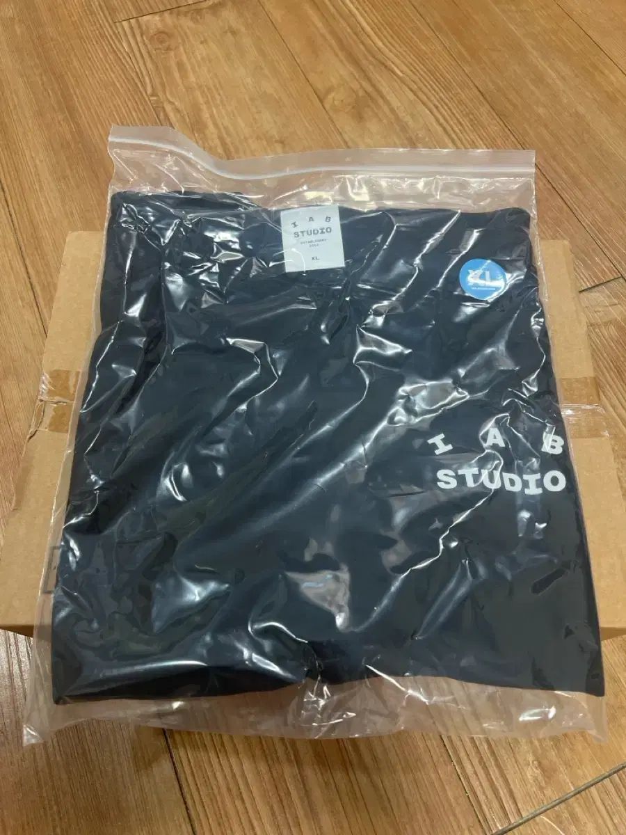 IABスタジオ ブラック Tシャツ XL 新品