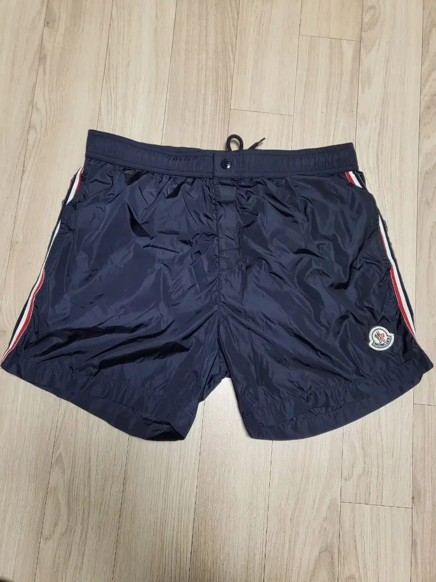 モンクレール Swim ハーフパンツ M ブラック