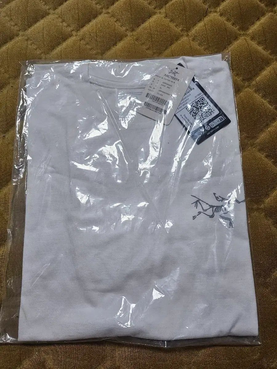 ARC'TERYX アークテリクス Arvago 半袖 Tシャツ 白 新品 XL