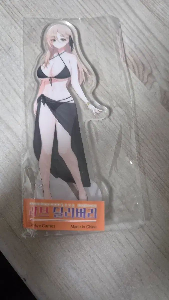 LOVEデリバリー チュヒ・リー アクリル