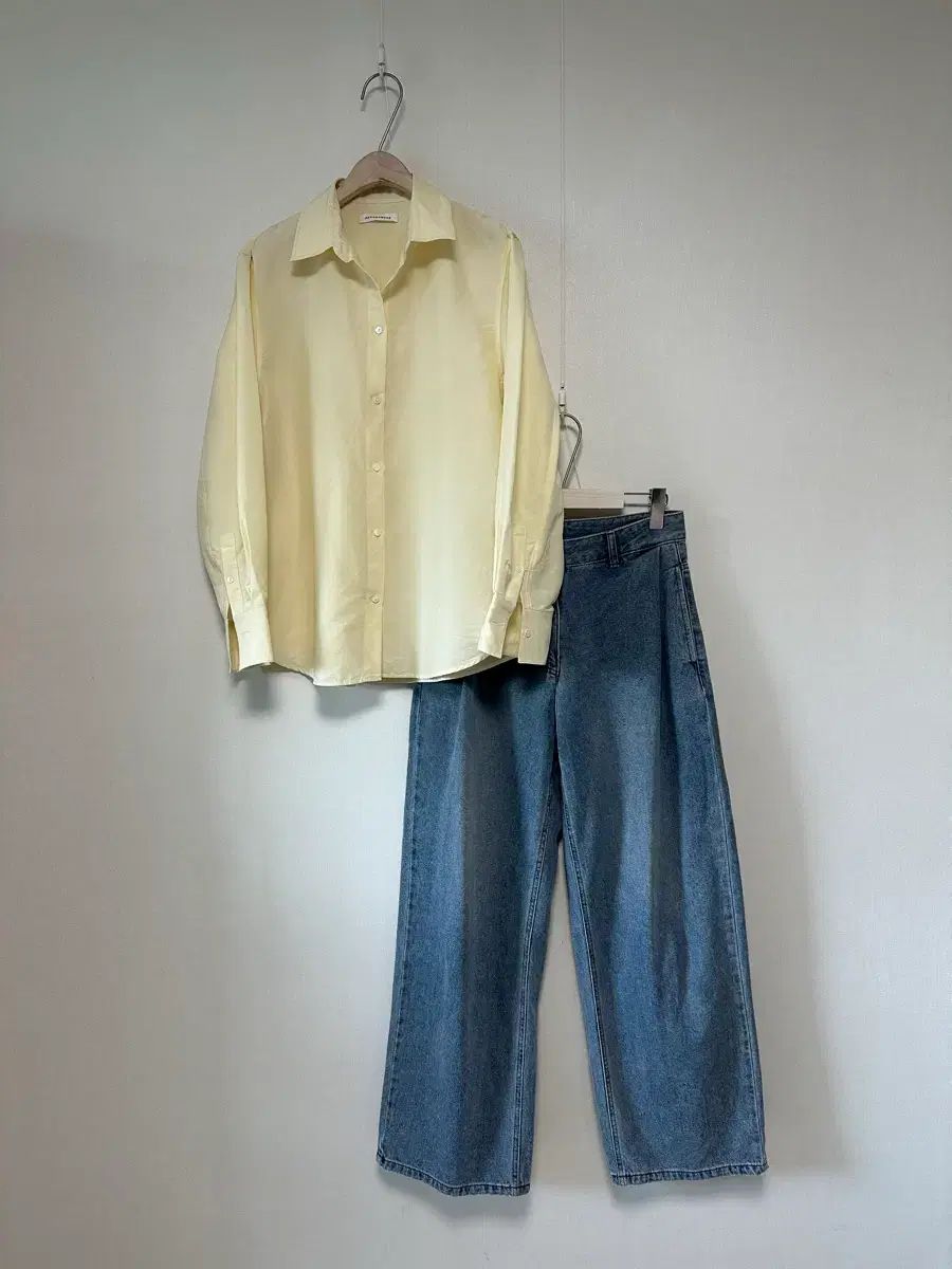 the CASHMERE シルク サマーウール オーバーサイズ ブラウス