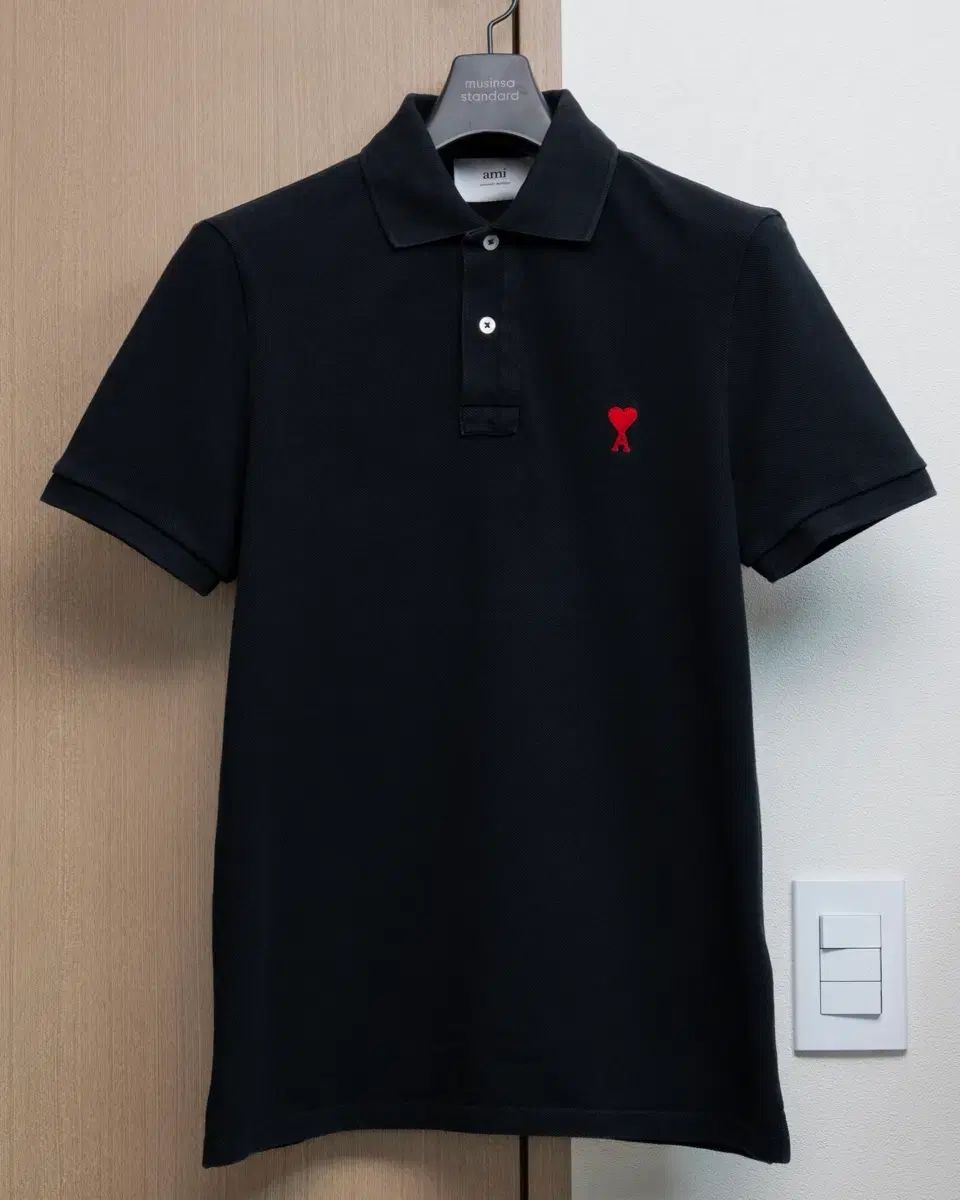 アミ スモールハート 半袖 カラーTシャツ ブラック XS