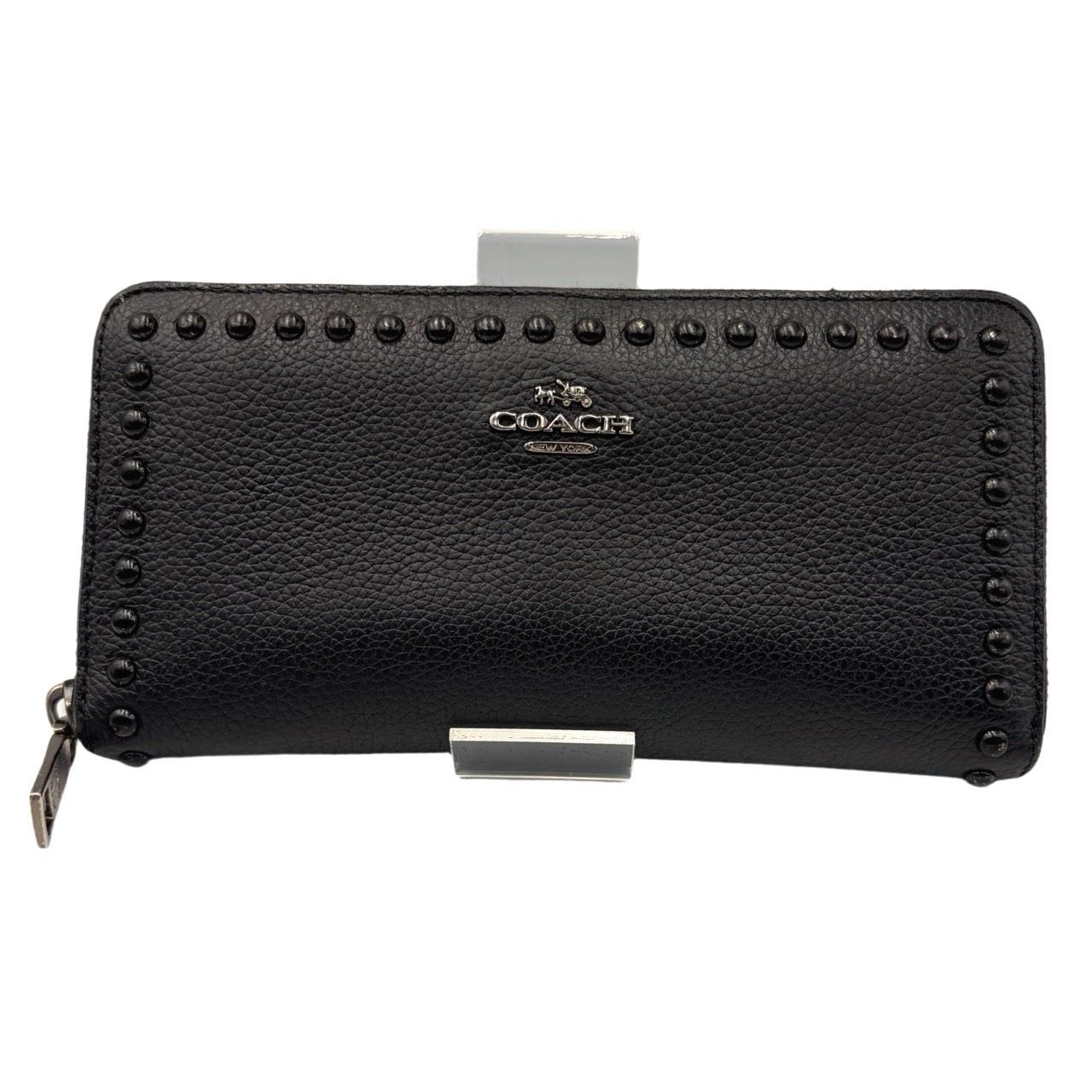 希少 入手困難 COACH スタッズ付きブラック長財布 ラウンドファスナー 希少✤【COACH／コーチ】スタッズ付き 長財布（ロングウォレット