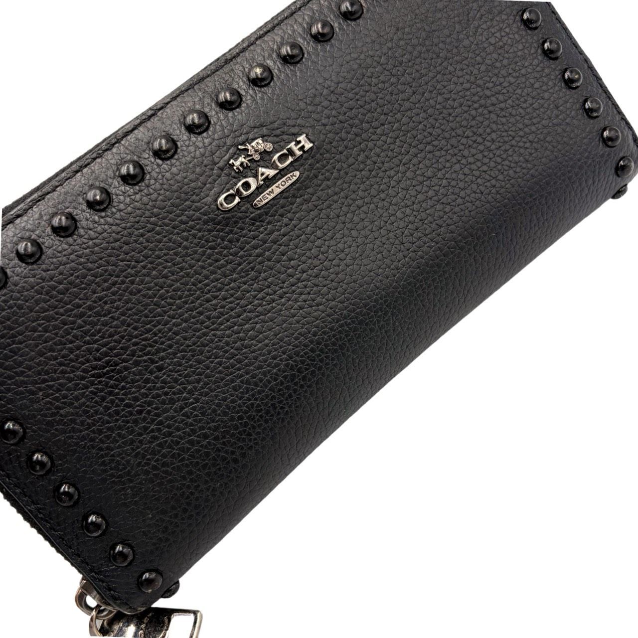 希少✤【COACH／コーチ】スタッズ付き 長財布（ロングウォレット