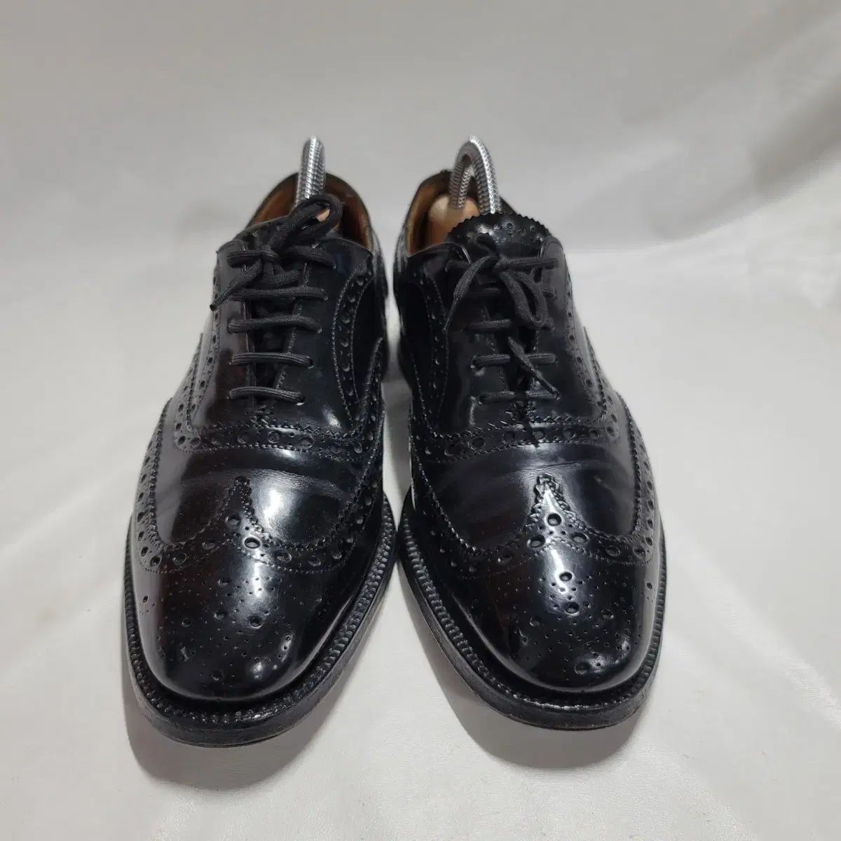 Church's(チャーチ) Oxford(オックスフォード) brogue shoes（ チャーチ オックスフォード ブローグシューズ）/ユニセックス (240-245) / w2348