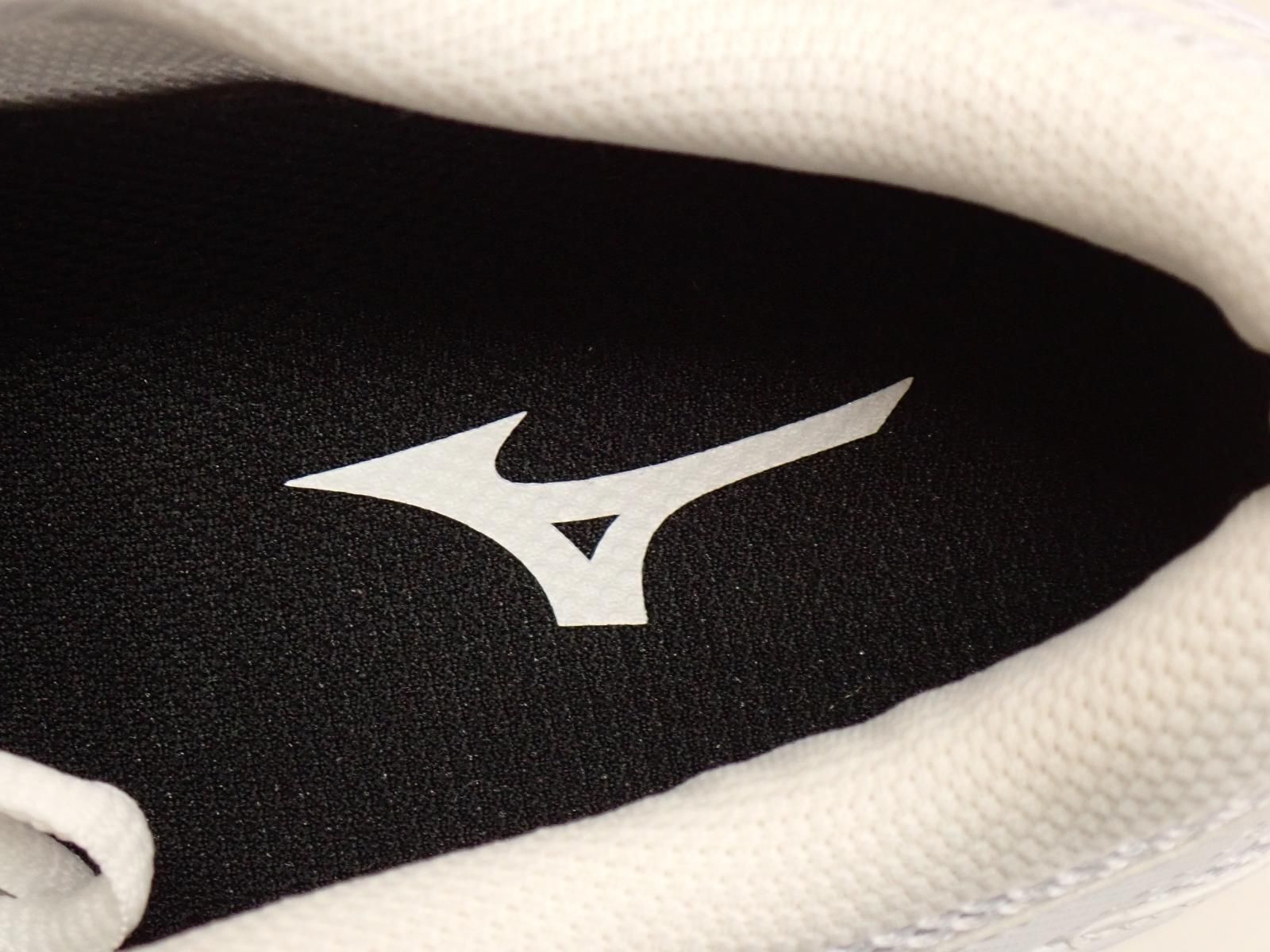 ★7123☆MIZUNO ミズノ MAXIMIZER 25 マキシマイザー25 ワイド K1GA230201 ランニングシューズ　未使用美品　23.5㎝