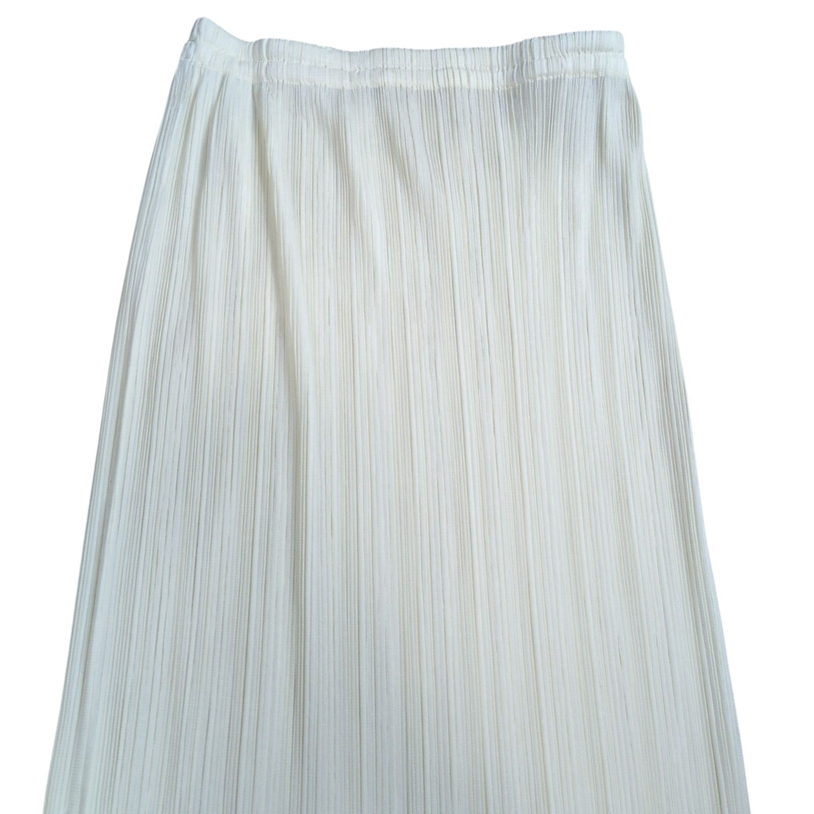 PLEATS PLEASE ISSEY MIYAKE