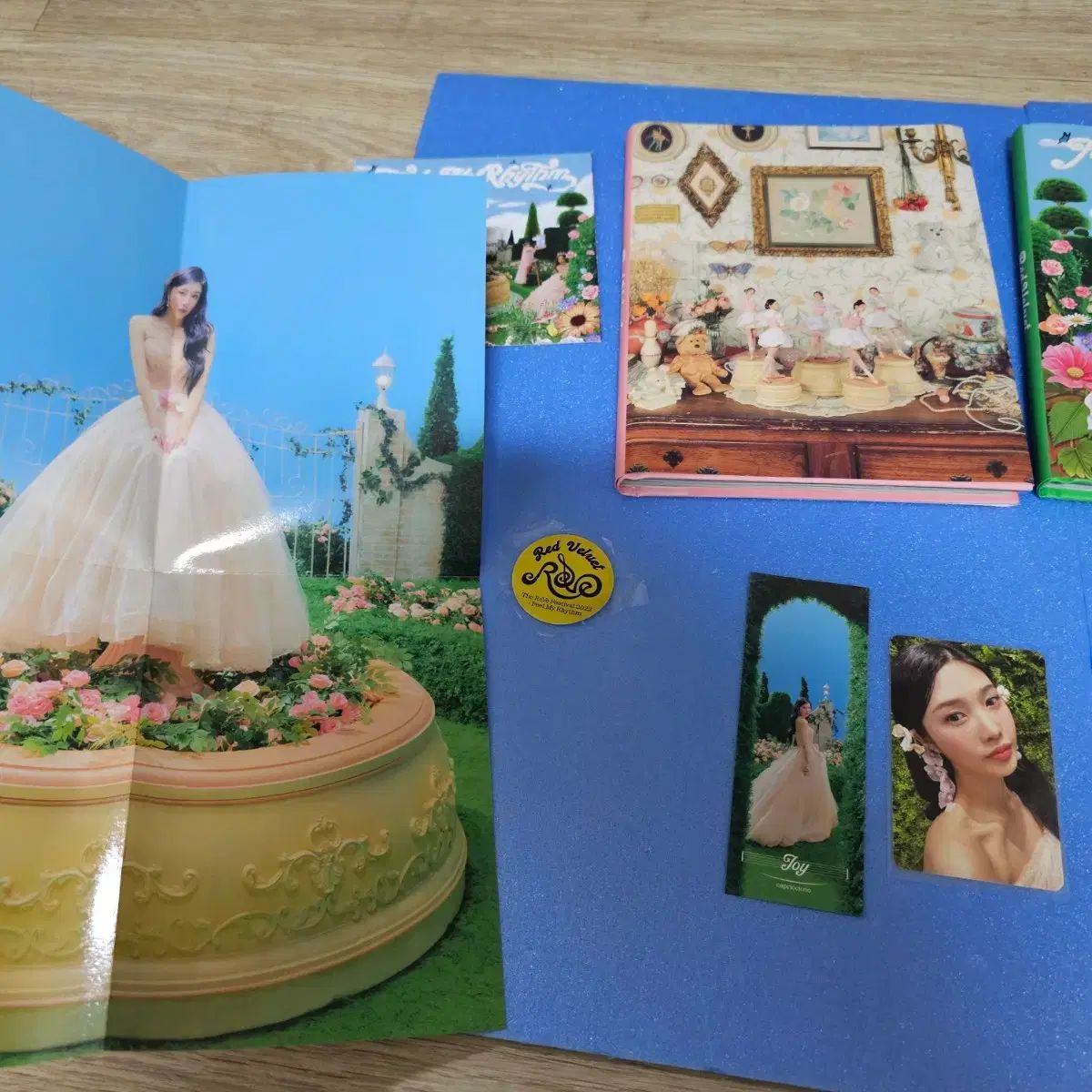 RedVelvet レドベル トレカ コレクトブック ジョイ redvelvet レドベル ジョイ トレカ - メルカリ
