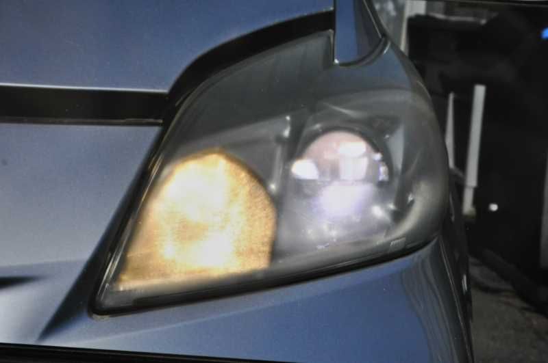 左 ヘッドライト ヘッドランプ HID バラスト レベライザー付 キセノン