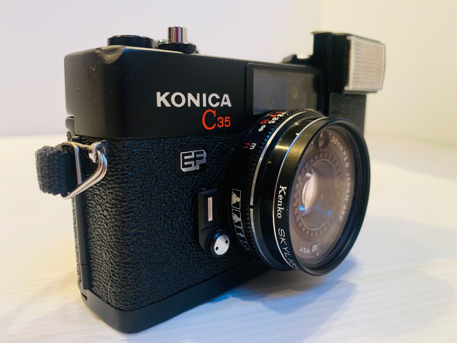 完動品】フィルムカメラ Konica C35 EF ピッカリコニカ - メルカリ