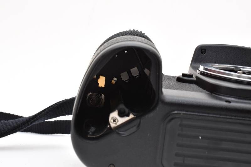 Nikon F100 ボディ 動作品 電池ホルダー無し 【公式通販】