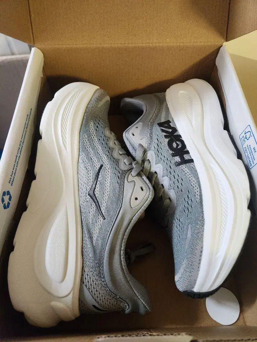 HOKA ONE ONE ホカオネオネ スニーカー グレー 265サイズ 22,461円