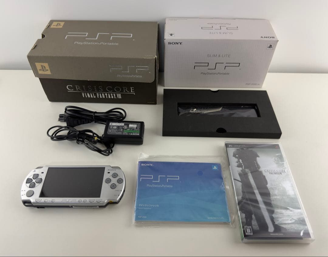 PSP2000 クライシスコア FF 本体 ファイナルファンタジー 7 画面難 ソニー SONY Portable
