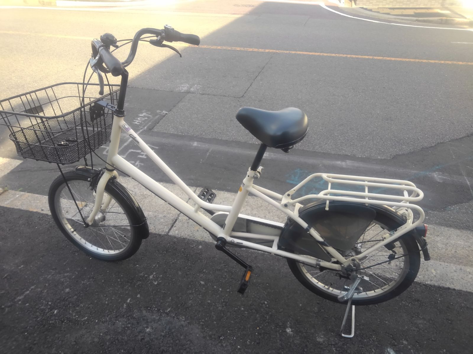 中古自転車4109 前後タイヤ新品！ 20インチ 3段ギヤ LEDオート 