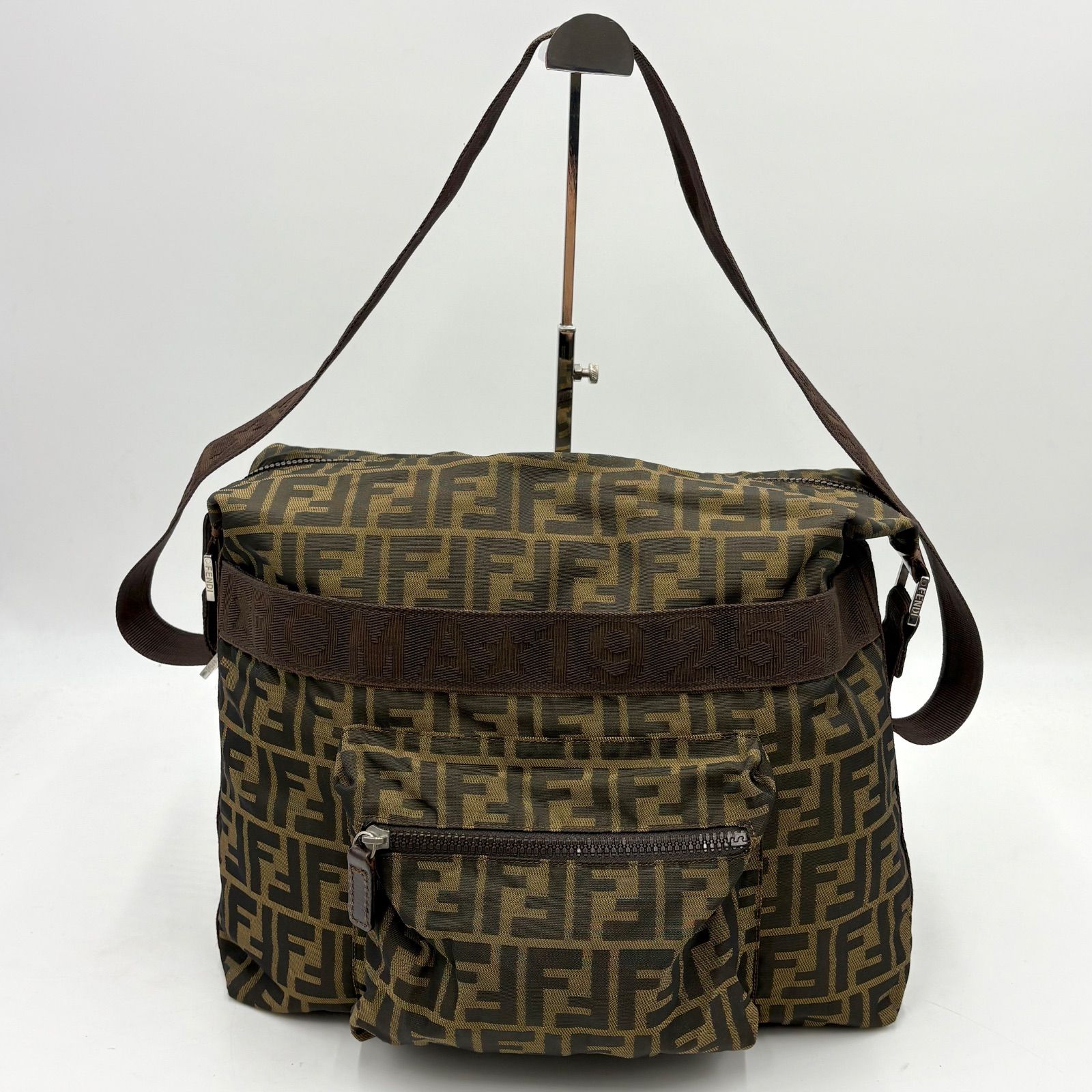 美品◎FENDI フェンディ ズッカ柄 ROMA1925 マザーズバッグ ショルダーバッグ 大容量◎