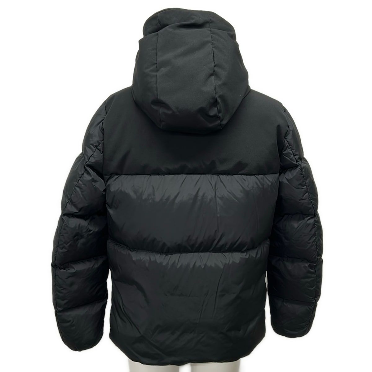 モンクレール size3 黒 【公式通販】