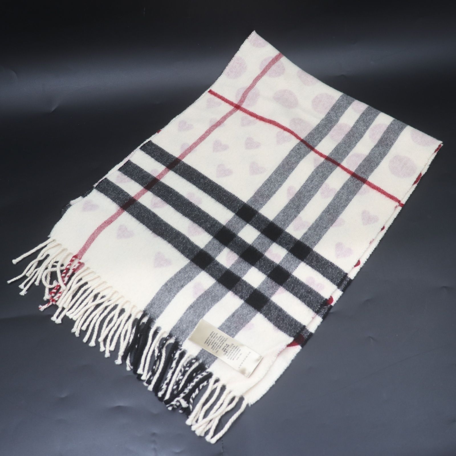 ITFNWFB302AW BURBERRY バーバリー ハート チェック マフラー 赤 黒 白 