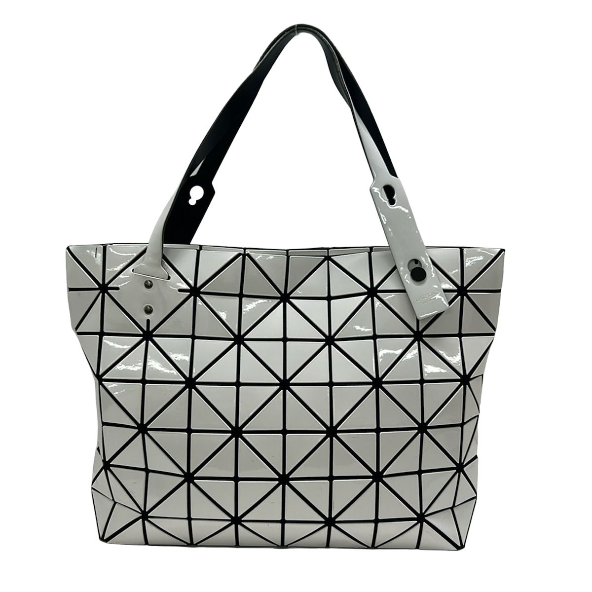 BAOBAO ISSEYMIYAKE(バオバオイッセイミヤケ) ショルダーバッグ - 白 